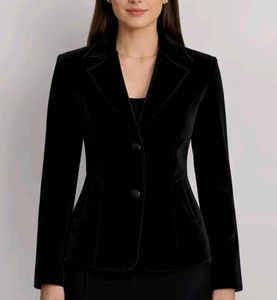 Elegant Black Velvet Blazer