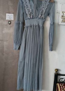 Elegant Blue Tulle Dress with Lace Detail