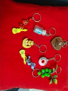 Kids Keychain 7 Pc Combo