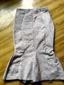 Stylish Grey Fishtail Midi Skirt