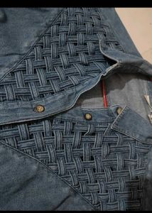 Chic Denim Tie-Front Crop Shirt