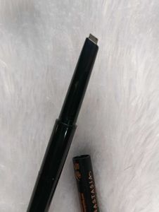 Anastasia Brow Definer Pencil ♥️💕