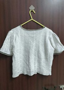 Chic Textured Button-Up Crop Top
