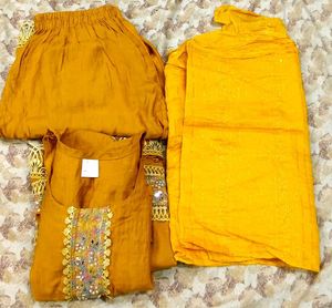 Beautiful Yellow Kurta with Embellishments