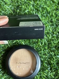 MAC Skinfinish Highlighter