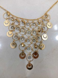 Elegant Gold-Tone Necklace &amp; Earring Set