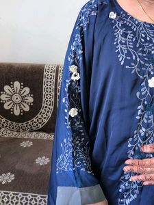 Elegant Navy Embroidered Kurta