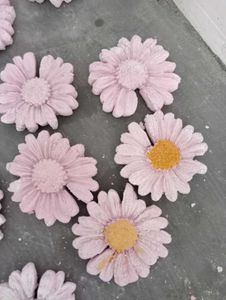 decorated flower mitti ke flowe