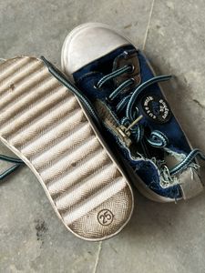 set of 3 baby shoes