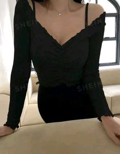 Chic Black Off-Shoulder Long Sleeve Top