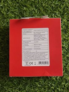OnePlus Dash Charge Adapter USB port