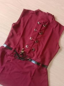 Cute top 30-32 size
