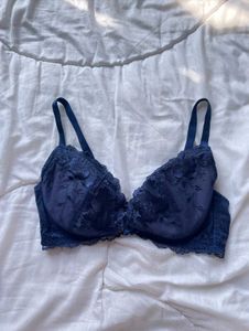 New Elegant Navy Lace Bra