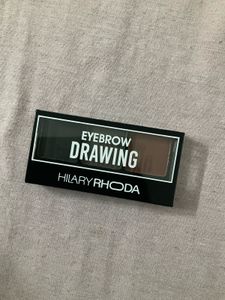 Hilary Rhoda Eyebrow Drawing