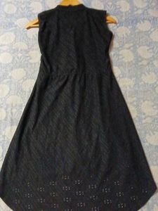 Black Ethnic Kurta with Floral Print