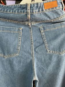 ‼️‼️Price drop—Wide Leg Dragonfly Jeans-high
