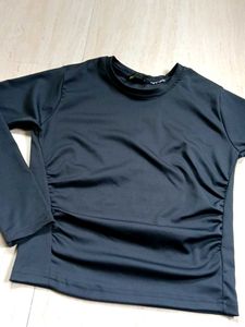 Chic Ruched Long Sleeve Top