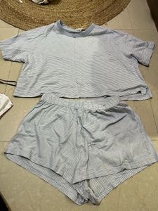 H&M Striped Pajama Set - Comfy Sleepwear