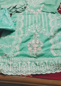 pakistani  embroidery work kurta set