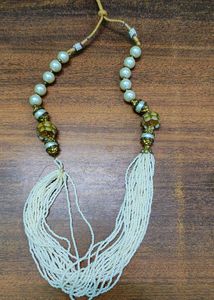Stunning Multi-Layered Pearl Necklace &amp; Matching G