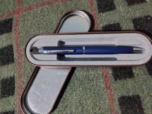 Submarine Power To Express luxury pen