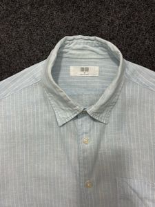 Uniqlo shirt For Men’s.