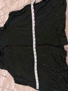 Embroidered Sleeveless Dark Green Kurta