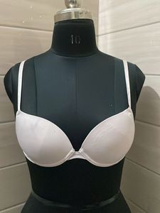 H&amp;M 34 b light pink  Padded Bra
