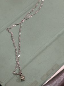 Elegant Solitaire Pendant Necklace silver