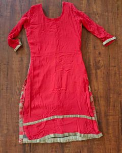 Stunning Red &amp; Gold Embroidered Kurta Set