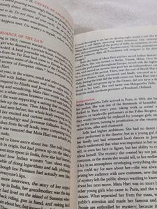 The 48 Laws of Power