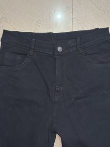 Savana Classic Black straight Leg jeans