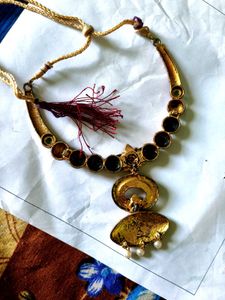 Vintage Gold Tone Beaded Necklace