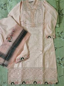 Elegant Peach Kurta Set with Dupatta