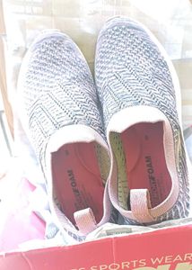 Comfortable Pink &amp; Grey Knit Slip-on Sneakers