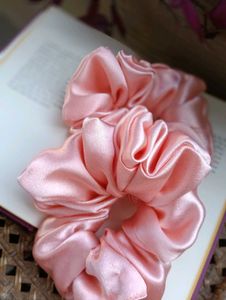 Silky Pink Scrunchies Set 6 piece