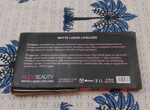 Huda Beauty Non Transfer Liquid Lipstick Set