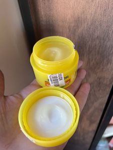 Garnier Light Complete Cream