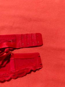 Ann Summers Red Lace Bralette – Size M