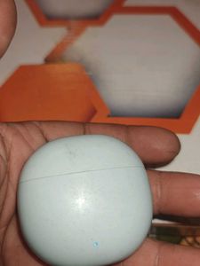 atom airbuds single Seth working