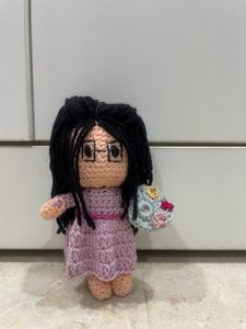Customise dolls to look like you or ur loved ones