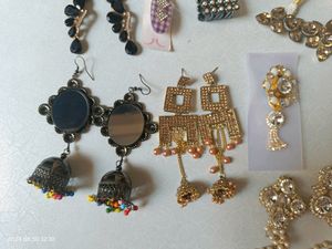 Combo Set Earring Saree Brooch And Necklace
