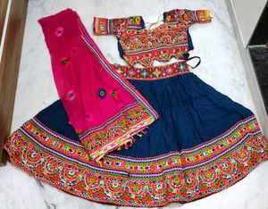 Navratri Special Traditional Gujarati Mirror Work