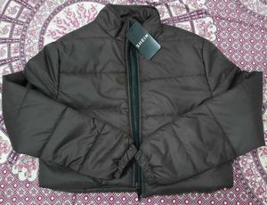 Cropped Puffer Jacket