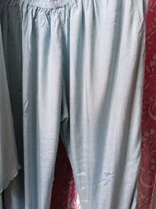Beautifully Embellished Kurta Set
