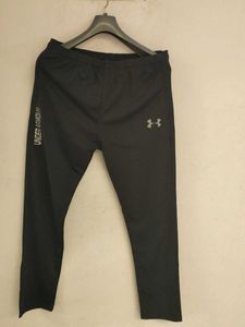 Under Armour Black Athletic Pants