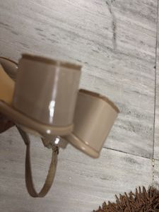 Elegant Beige Slingback Flats