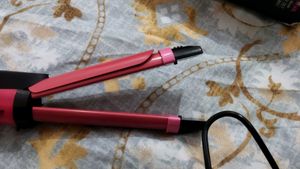 NOVA HAIR STRAIGHTENER