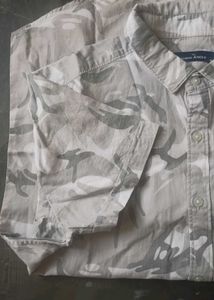 Highlander Men's Camouflage Button-Down Shirt