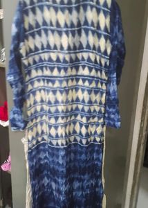 Blue &amp; White Tie-Dye Kurta with Embellishment